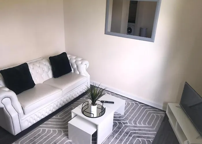 Vogue Apartments